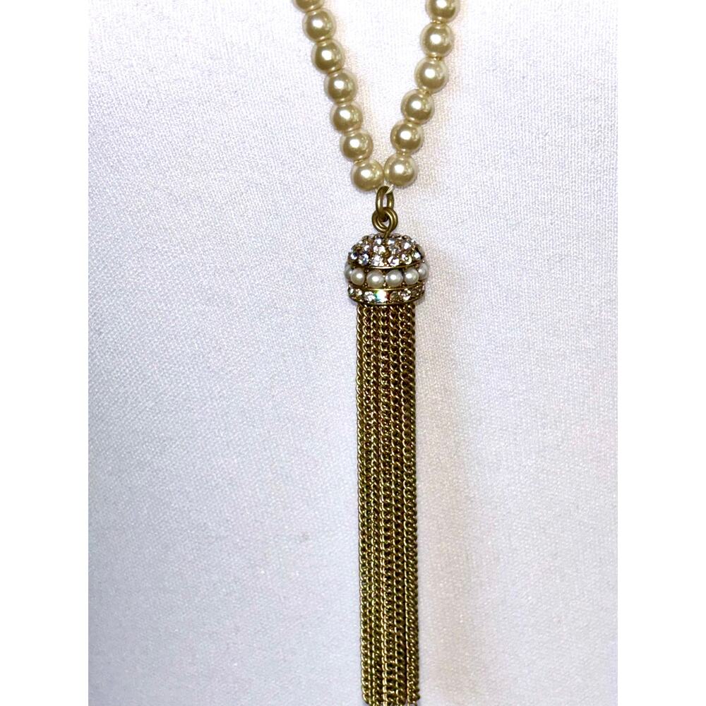 Vintage J. Crew Gold Tone Faux Pearl Chain Tassel Necklace - Picture 2 of 7
